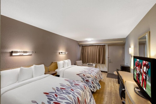 Red Roof Inn Asheville - Biltmore West image 8